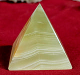 Banded Onyx Pyramid 💚