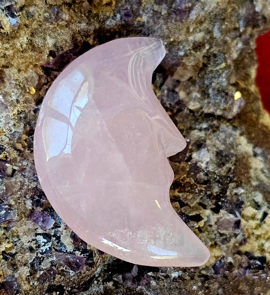 Pink Rose Quartz Crystal Crescent Moon Carving 🌛🩷🌙