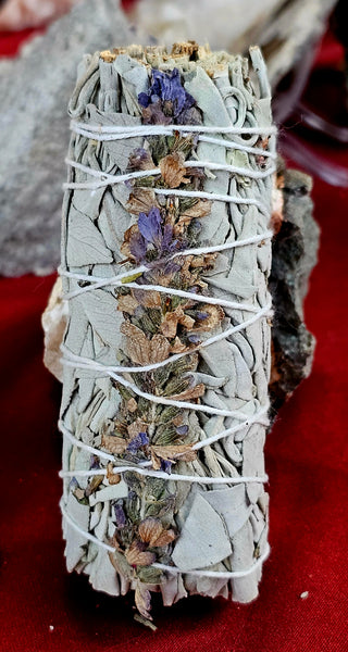 Lavender & White Sage Smudge Stick 🪻