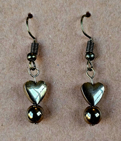 Pyrite Crystal Heart Dangle Earrings ⚜️💛💰