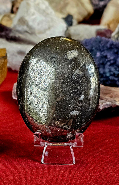 LG. Solid Pyrite Palmstone ⚜️💛💰⛏️