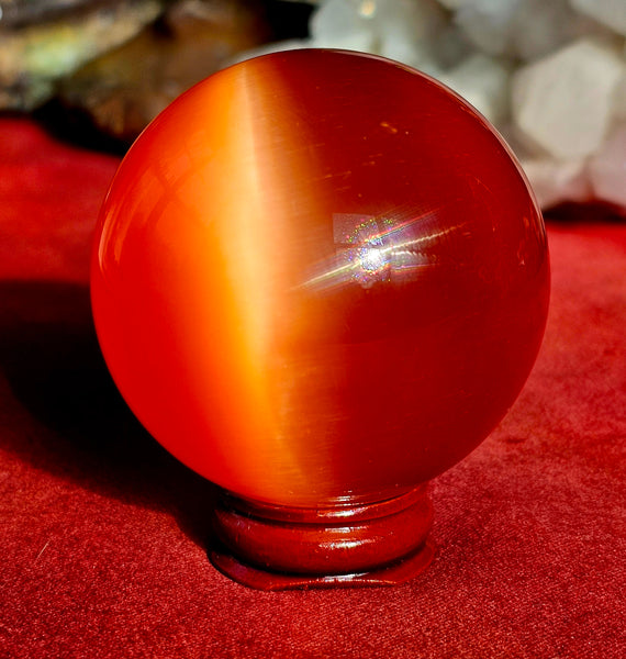 Cat's Eye Red Sphere 🔮❤️🌹