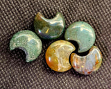 Mini Moss Agate Crystal Crescent Moon Carving 🌙🌘🌛
