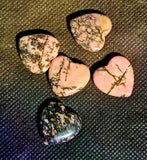 Rhodonite Crystal Mini Heart 🩷✨🖤