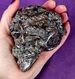 LG. Yooperlite Crystal Skull w/Snakes Carving 🐍🖤💀☠️🩶🧡