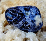 LG. Sodalite Crystal Tumble 💙✨🤍
