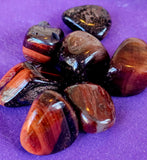 Red Tigers Eye Crystal Tumble♥️👁️🐯🐅🍒