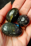 Labradorite Rounded Crystal Tumble ✨🤩💎⚡🌈