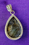 Silver Plated Labradorite Teardrop Shaped Pendant ✨🩶⭐📿