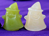 Assorted Crystal Spooky Ghost w/Hat Carving 👻🧙‍♀️✨