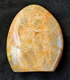 LG. ✨FLASHY✨ Peach Moonstone Crystal Freeform ✨🍑☪️🌙