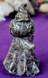 Yooperlite Crystal Jack-o'-lantern Wizard Figurine 🧙‍♀️🪄 🎃🖤🩶
