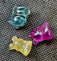 Mini Rainbow Fluorite Crystal Pokemon Pikachu Figurine ⚡🐭💛