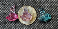 Mini Rainbow Fluorite Crystal Witch or Wizard Hat Carving 💜🧙‍♀️💙