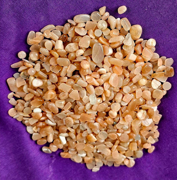 Peach Moonstone Crystal Chips 😍✨🍑