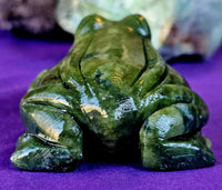 LG. Nephrite Jade Crystal Frog Carving 💚🐸💚