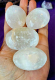 Selenite Crystal Palmstone 💎🤍✨