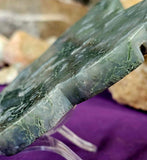 LG. Moss Agate Crystal Butterfly Carving 💚🦋🤍