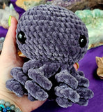 XL ‘Heather Grey’ Octobaby Crocheted Plushie 🐙