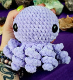 XL ‘Lilac’ Octobaby Crocheted Plushie 🐙