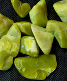 Yellow Serpentine Crystal Tumble 💚✨🟡💛