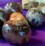 LG. Grey Flower Agate Crystal Tumble 🌺🩶✨💛🤯🤩