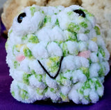 Handmade Crocheted Peridot Frog Plushie 🥹🐸💚