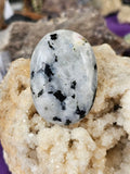 LG. Rainbow Moonstone Crystal Palmstone ✨ 🤩 💎 💙🌈