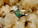 925 Sterling Silver Ring w/Aquamarine Gemstone 💎✨💍🌊🐚