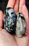 LG. Rainbow Moonstone Crystal Palmstone ✨ 🤩 💎 💙🌈