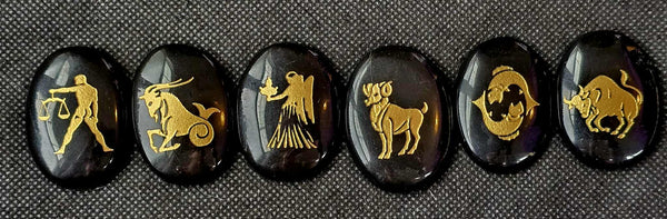 Black Obsidian Gold Etched Zodiac Palmstone ✨🖤⚜️⚖️♈♏♎