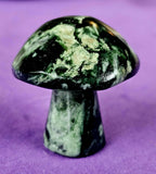 Green Nephrite Jade Crystal Mushroom 💚🍄🖤