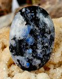 LG. Rainbow Moonstone Crystal Palmstone ✨ 🤩 💎 💙🌈