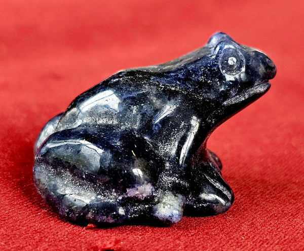 Sodalite Crystal Frog Figurine 🐸