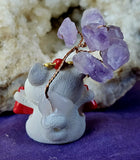 Happy Kitty Holding Banner w/Wire Wrapped Amethyst Crystal Tree 🐈🧧🌳💜