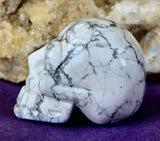 Howlite Crystal Skull 🩶💀🤍
