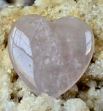 Rose Quartz Crystal Heart ❤️ 🌹 ✨🩷🌸