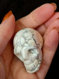 Howlite Crystal Skull 🩶💀🤍
