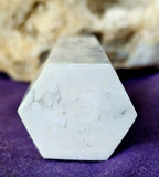 Howlite Crystal Tower 🗼🤍✨ 🩶