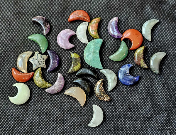 Assorted Crystal Crescent Moon 🌙🌝☪️