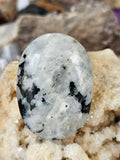 LG. Rainbow Moonstone Crystal Palmstone ✨ 🤩 💎 💙🌈