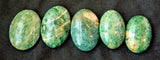LG. Green & Yellow Jasper Crystal Palmstone 💚🍏💛✨